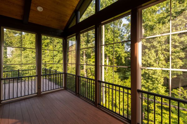 Cost of Enclosed Porch Construction in Staten Island