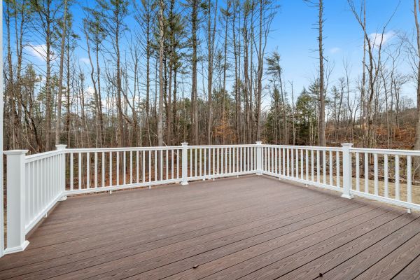 Deck Rail Repair in Staten Island