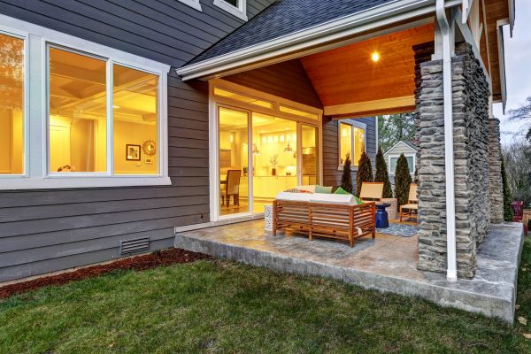 Cost of Back Porch Construction in Staten Island