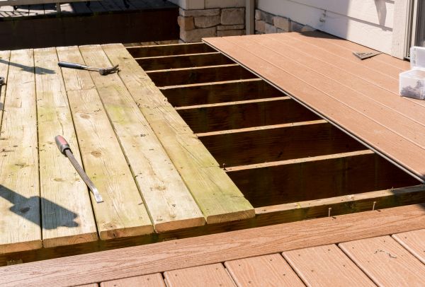 Deck Floor Replacement in Staten Island