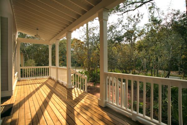 Cost of Veranda Deck Construction in Staten Island