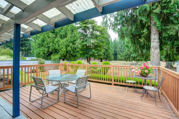 Cost of Deck Carpentry Service in Staten Island